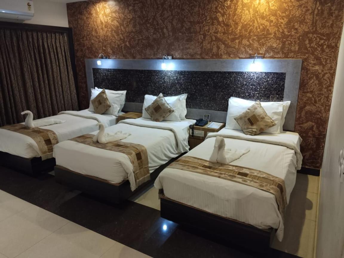 โรงแรมมายาส Tiruchirappalli ภายนอก รูปภาพ