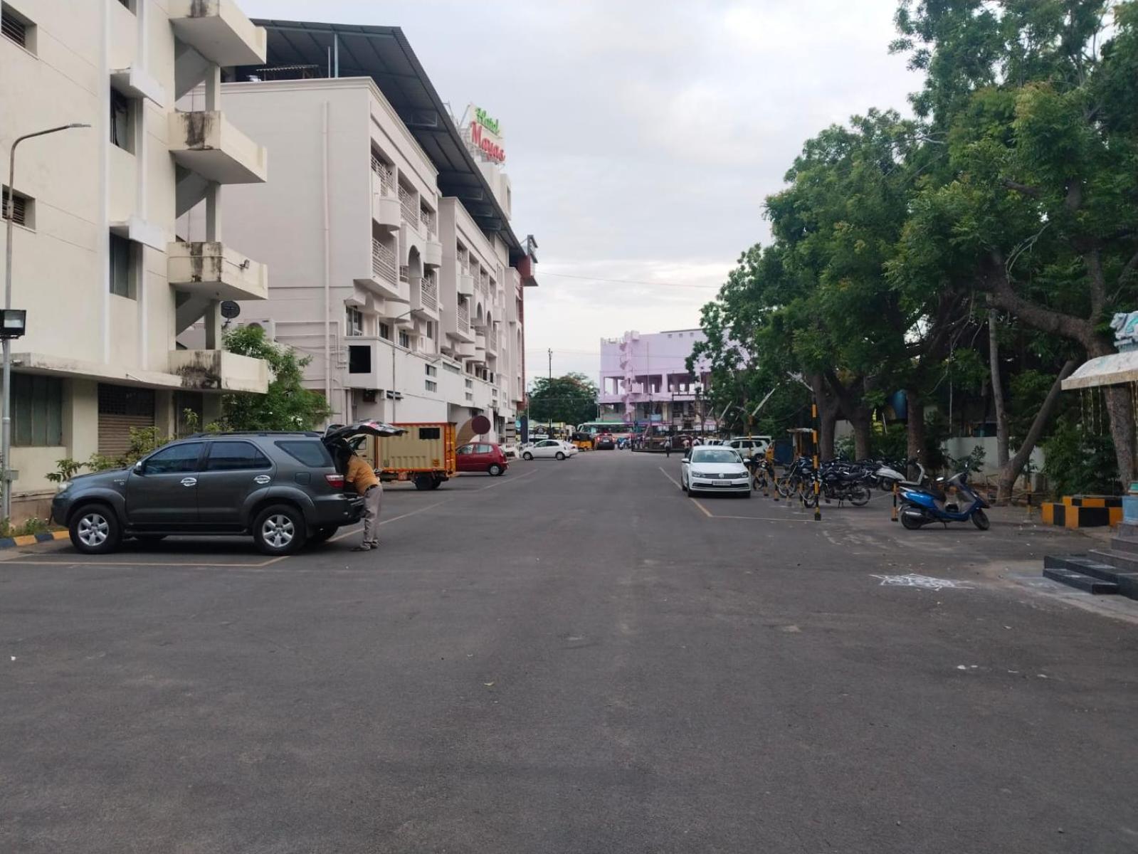 โรงแรมมายาส Tiruchirappalli ภายนอก รูปภาพ